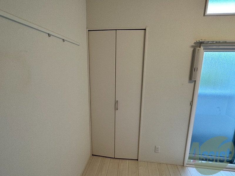 収納　収納は大きく、たくさんの物がしまえそうです。