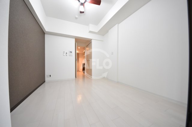 居室・リビング　Luxe西長堀（ラグゼ西長堀）　洋室