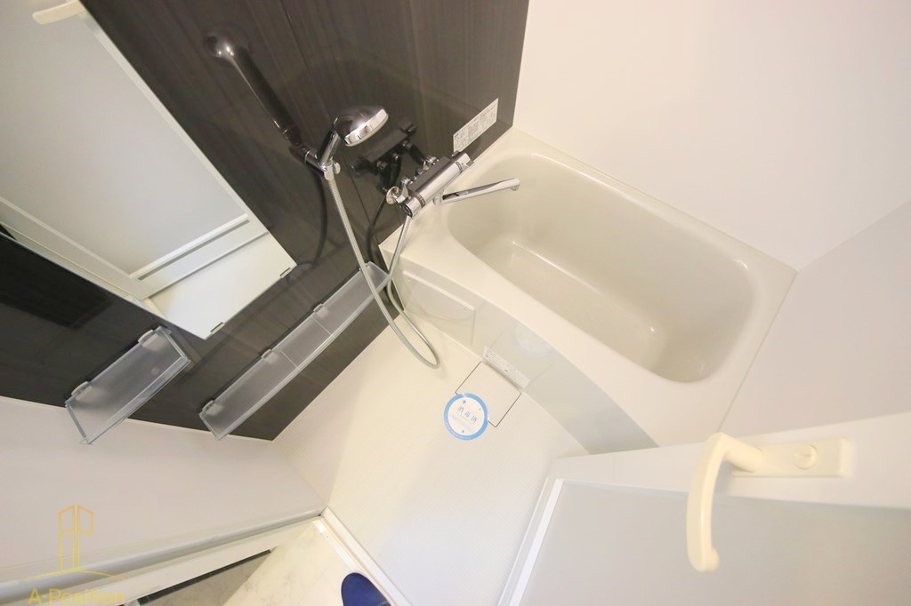 バス・シャワールーム　コンフォリア心斎橋EAST