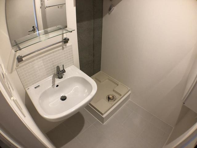 洗面設備　※写真は同タイプ住戸です。