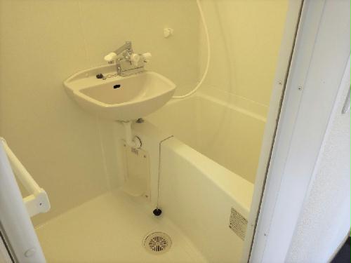 バス・シャワールーム　現況優先