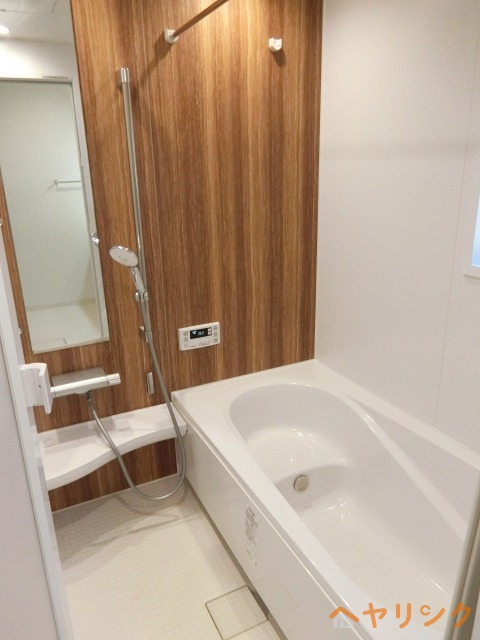 バス・シャワールーム　同物件イメージ