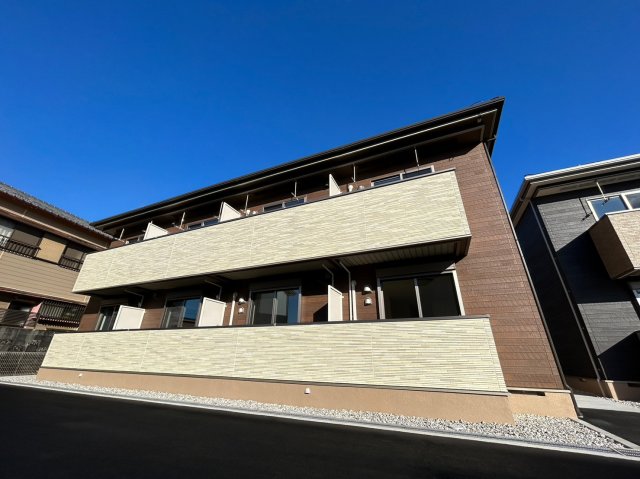 建物外観　現況と異なる場合は現況を優先します。