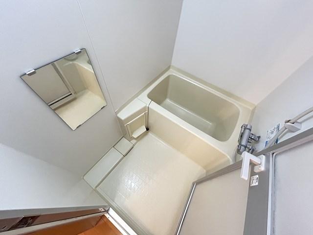 バス・シャワールーム　浴室