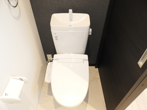 トイレ　イメージ