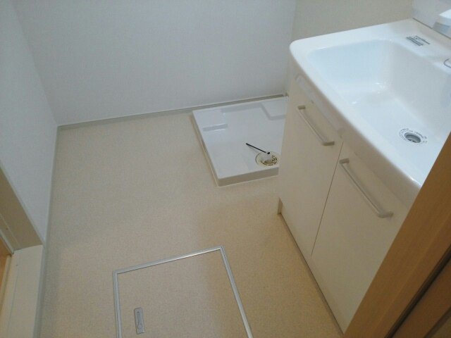 洗面設備　広い洗面スペース