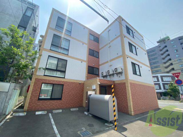 建物外観　札幌市中央区北４条西「リリ円山北４」