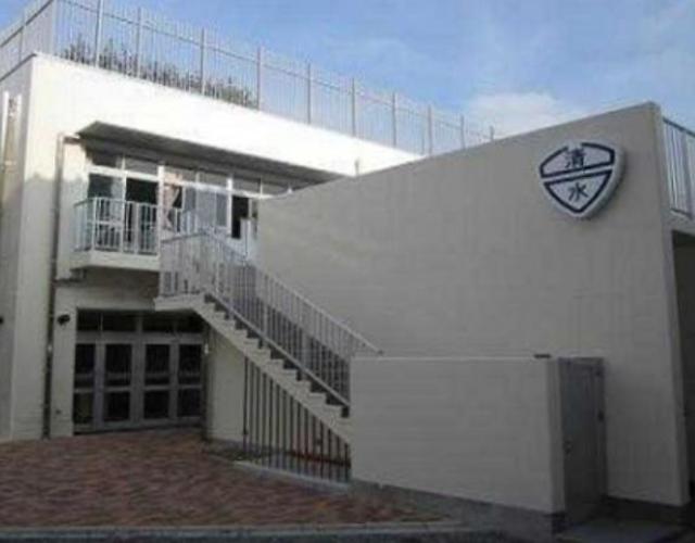 小学校　品川区立清水台小学校（小学校）まで372m