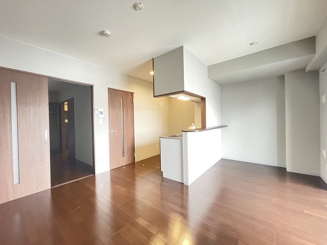 居室・リビング　別号室の写真です