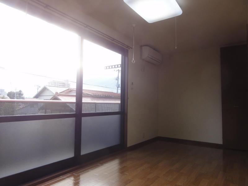 居室・リビング　洋室