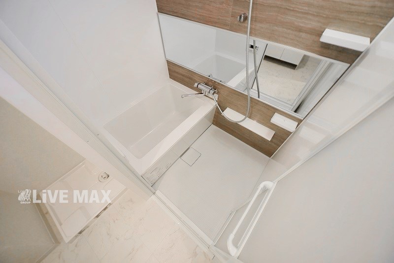 バス・シャワールーム　※同シリーズ別物件参考写真※