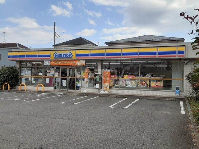 コンビニ　ミニストップ 藤沢石川店（コンビニ）まで651m