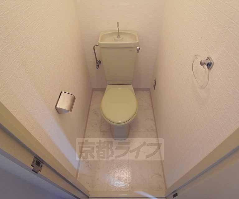 トイレ　落ち着いた空間のトイレです！