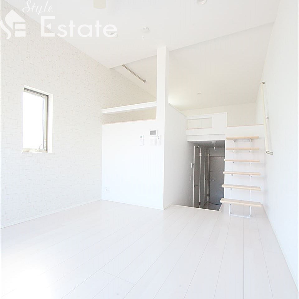 居室・リビング　内装