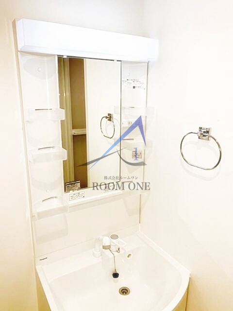 洗面設備　洗面台です。