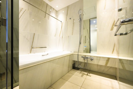 バス・シャワールーム　※こちらの写真は他部屋になり参考写真です