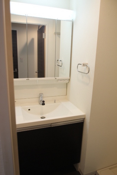 洗面設備　※別部屋の写真です