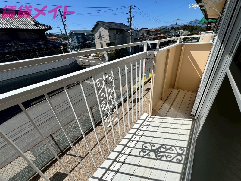 バルコニー　同物件別部屋のお写真です。