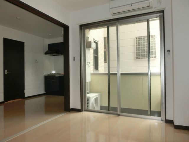 その他部屋・スペース　居室奥からの眺め