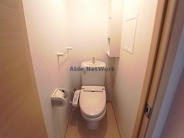 トイレ　トイレ