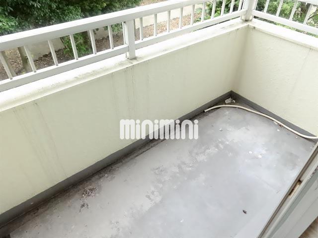 バルコニー　ベランダ　洗濯物外干しできます