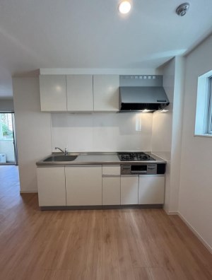 キッチン　※類似物件参考写真