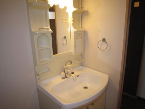 洗面設備　洗髪洗面化粧台