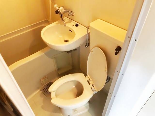 トイレ　別部屋イメージ写真です。