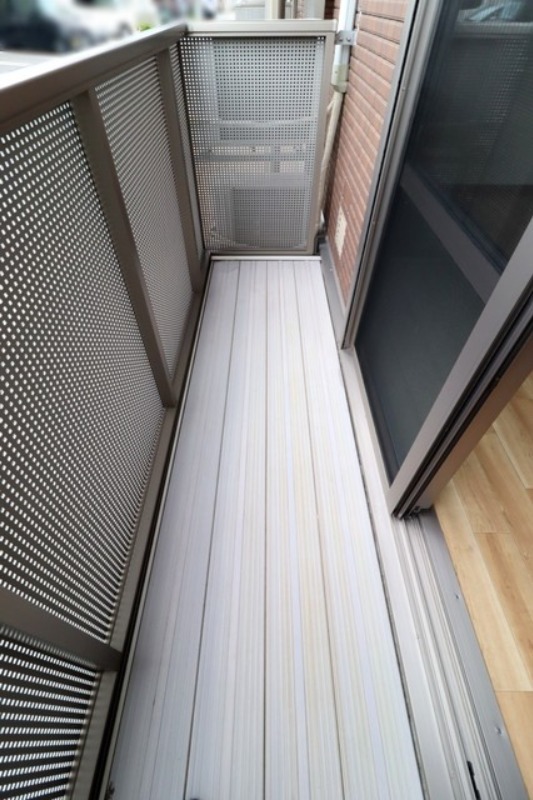 バルコニー　図面と現状に相違がある場合には現状を優先