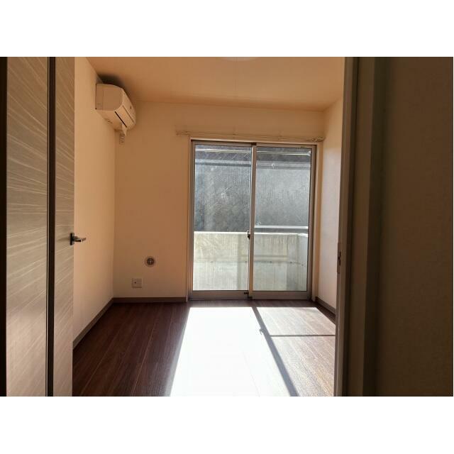 居室・リビング　別室参照