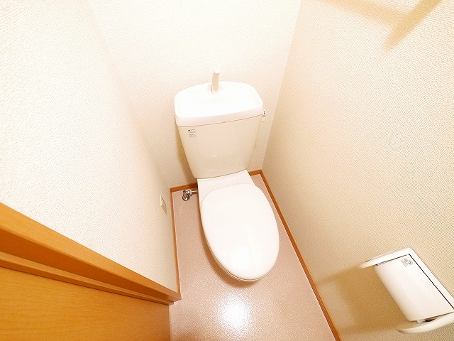 トイレ　シンプルで使いやすいトイレです