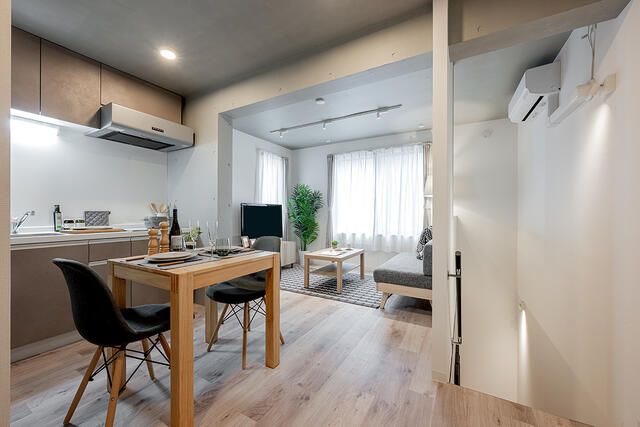 居室・リビング　※別部屋参考写真