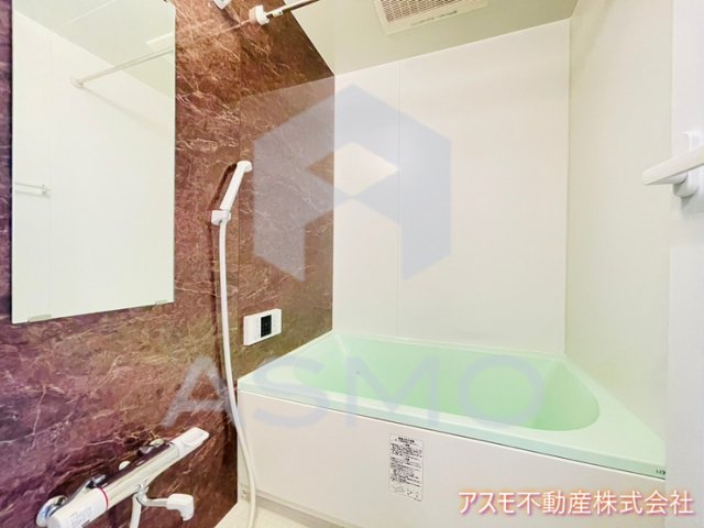 バス・シャワールーム　同マンション別部屋　参考写真