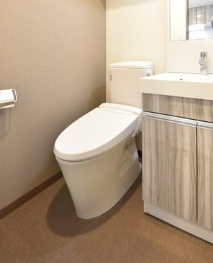 トイレ　同間取り別部屋の参考写真です。