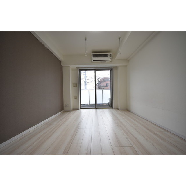 居室・リビング　同間取り別部屋の参考写真です。