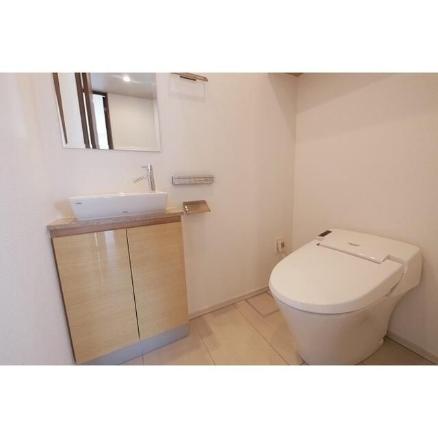 トイレ　シンプルで使いやすいトイレです