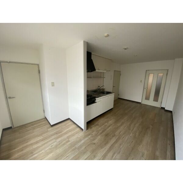 居室・リビング　9帖のリビングです♪