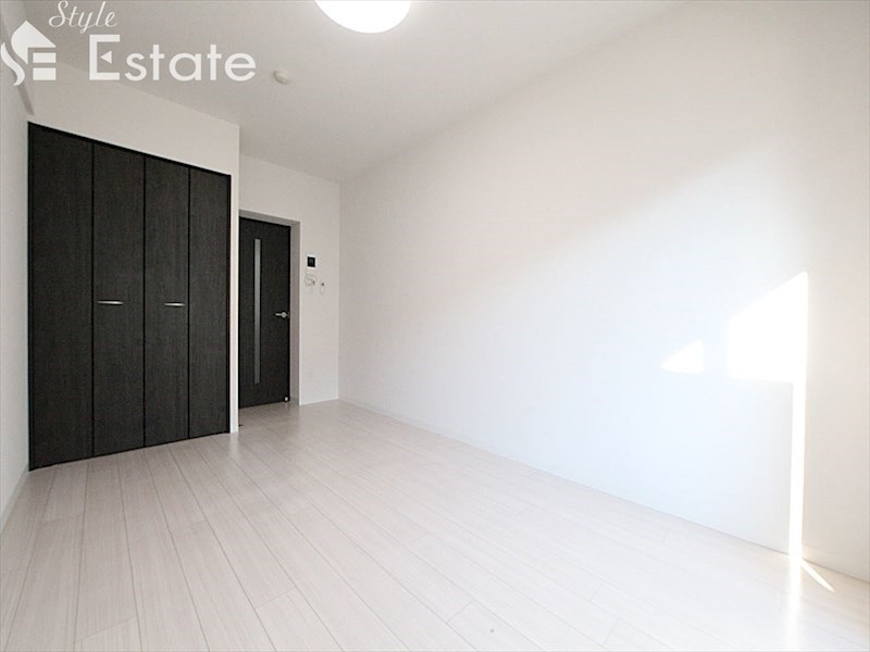 居室・リビング　内装