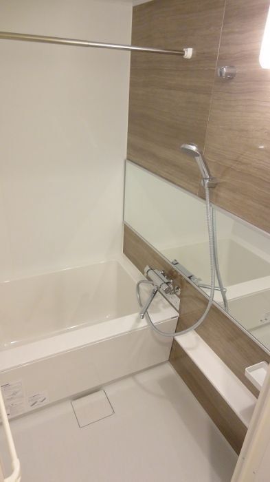 バス・シャワールーム　バス