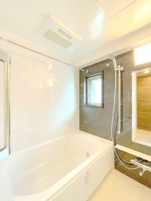 バス・シャワールーム　参考写真