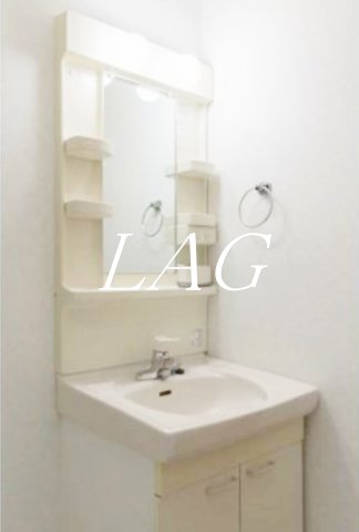 洗面設備　洗面台です。