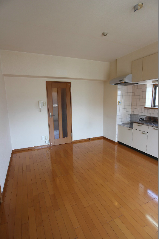 居室・リビング　広々リビング