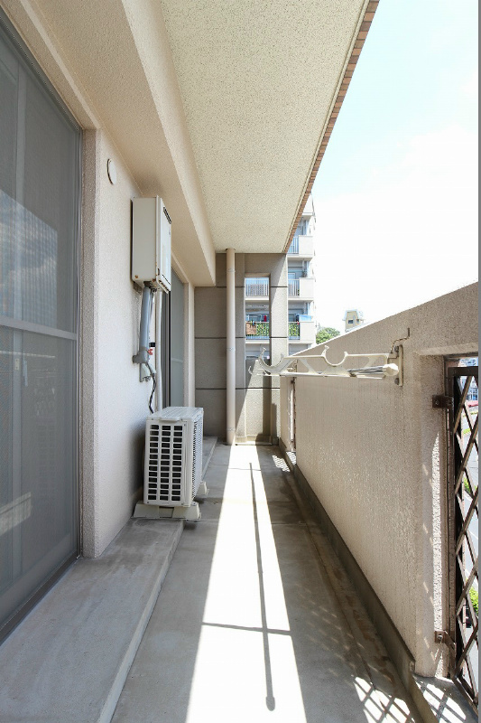 バルコニー　日当たり良好