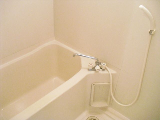 バス・シャワールーム　お風呂でゆっくりと★