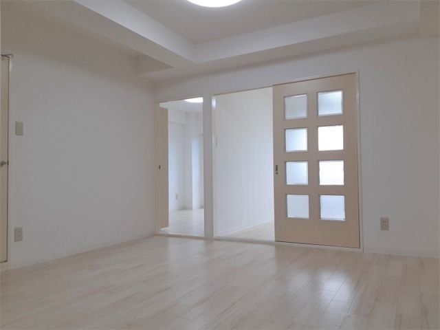 居室・リビング　すっきりした洋室★