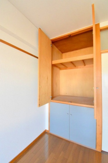 収納　※別号室の写真です