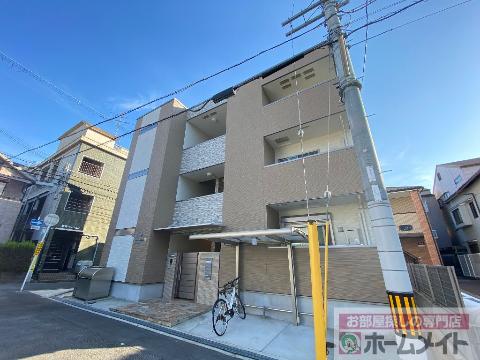 建物外観　外観写真（昼）