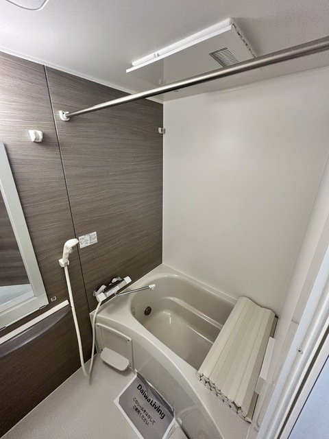 バス・シャワールーム　別部屋参考写真です