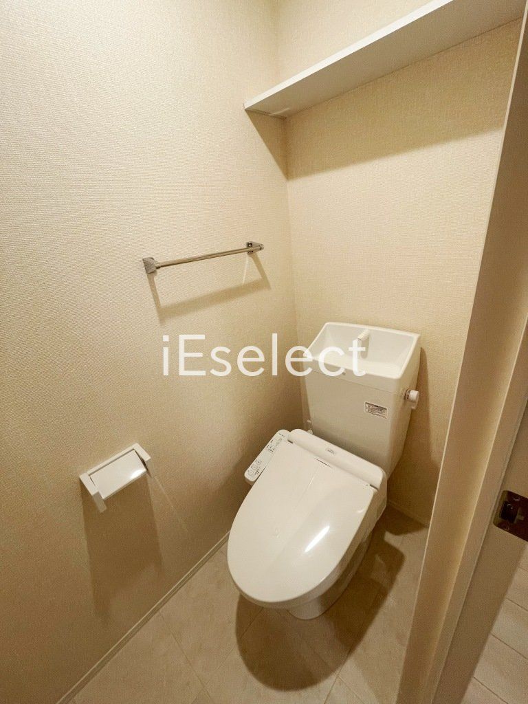 トイレ　洗浄機能付き♪