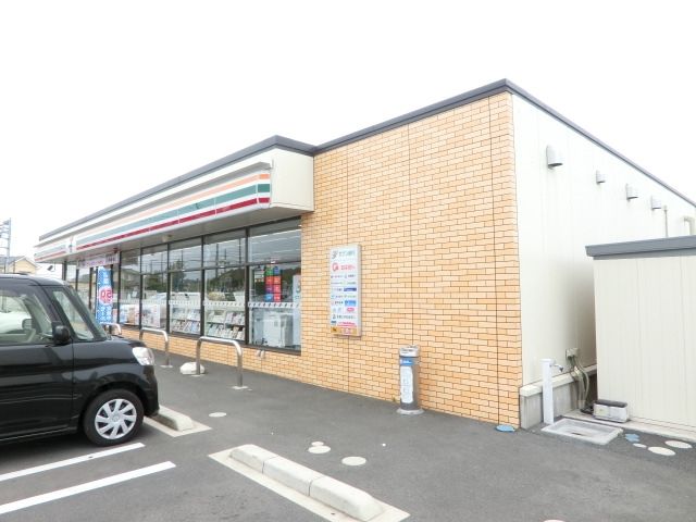 コンビニ　セブンイレブン千葉南生実町店（コンビニ）まで590m